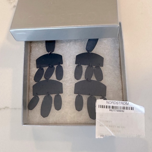 Kendra Scott Matte Navy Metal Earrings, NWT - Picture 8 of 8